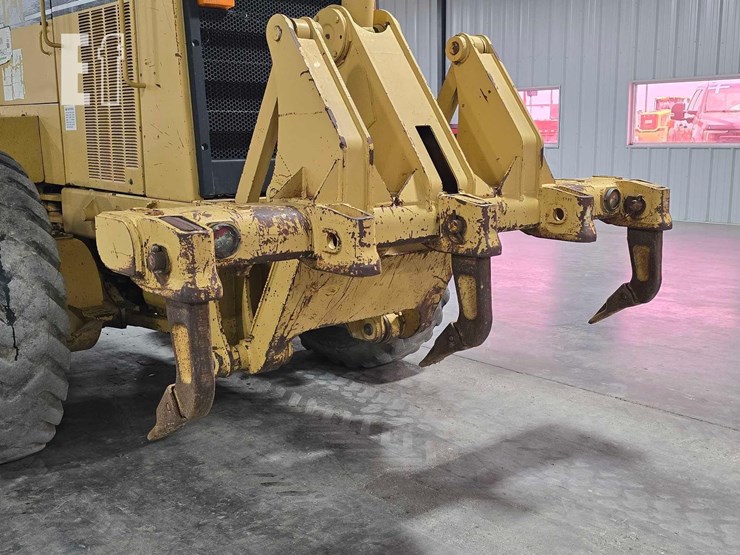 1996-caterpillar-140h-image-14