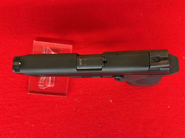 s&w-model-m&p-.45-acp-semiauto-pistol-image-3
