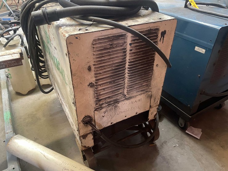 #4058-•-miller-welder-image-4