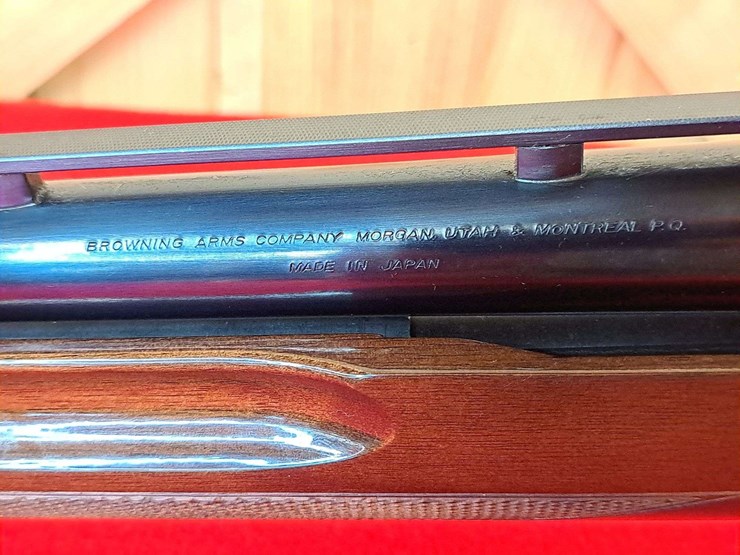 browning-invector-bps-12-gauge-pump-action-shotgun-image-6