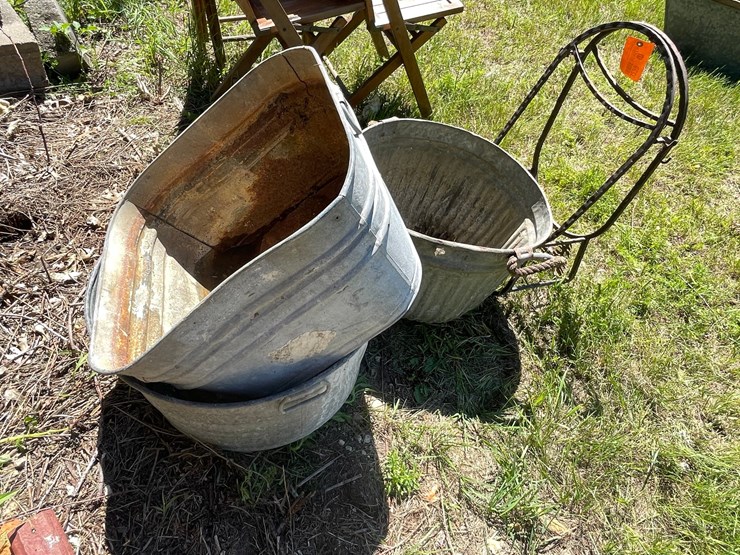 #3239-•-galvanized-washtubs-and-firewood-holder-image-5