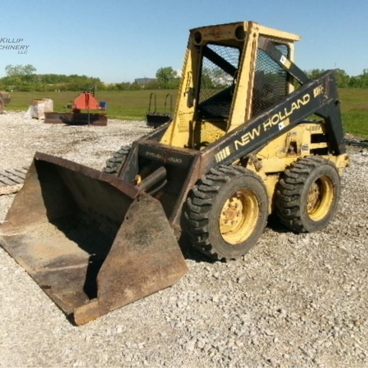 NEW HOLLAND L555