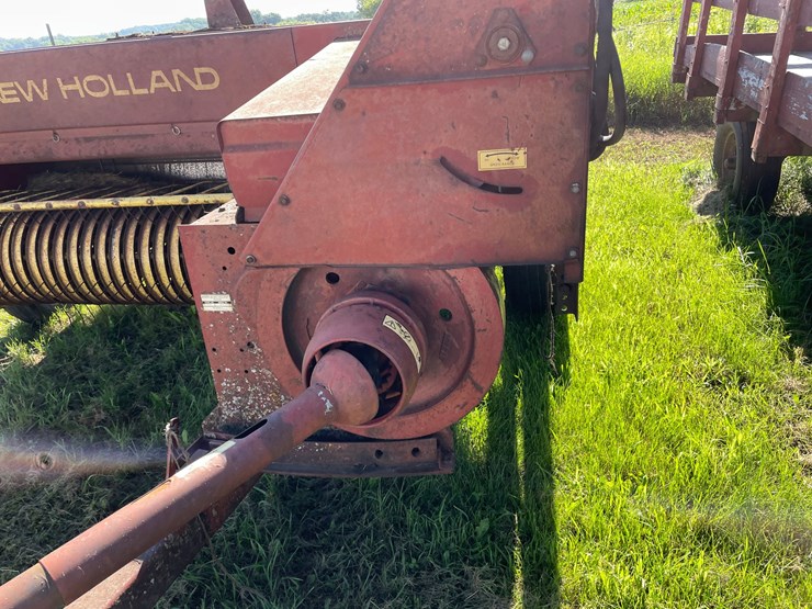 new-holland-315-image-24