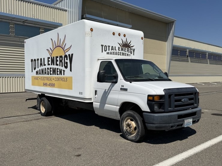 2014-ford-e450-sd-image-10