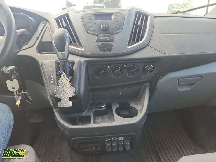 2016-ford-transit-image-20