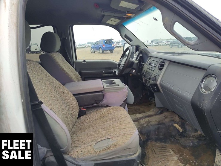 2013-ford-f350-image-35