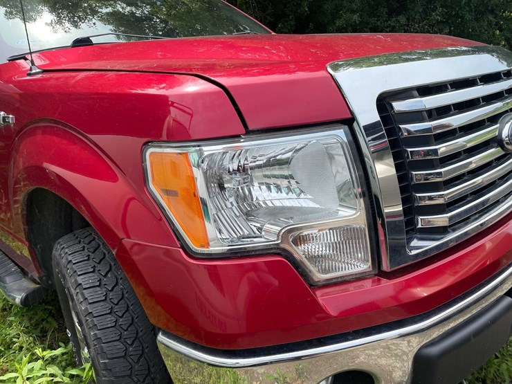 2011-ford-f150-xlt-image-12