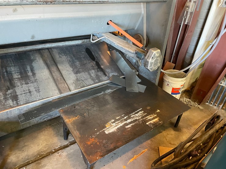 #1300-•-heller-10'-sheet-metal-shear-image-12