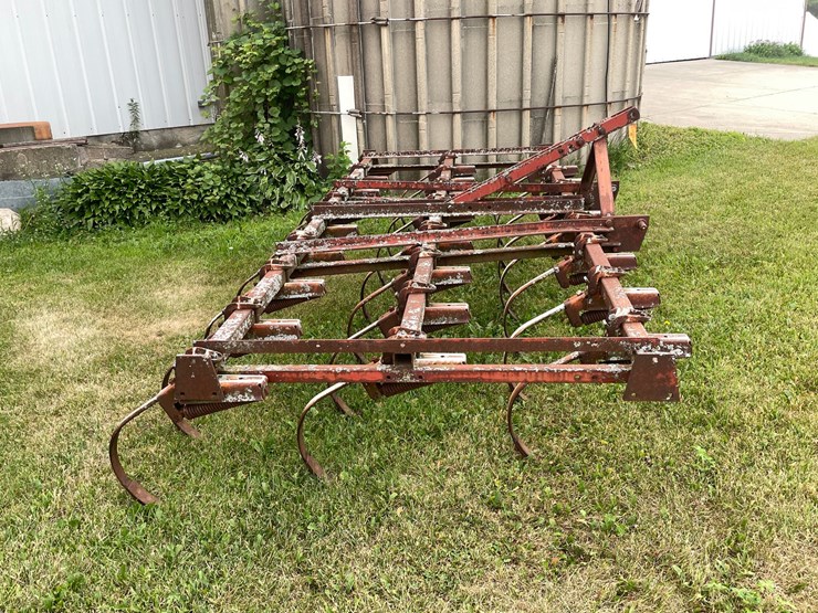 #2260-•-cultivator-image-4