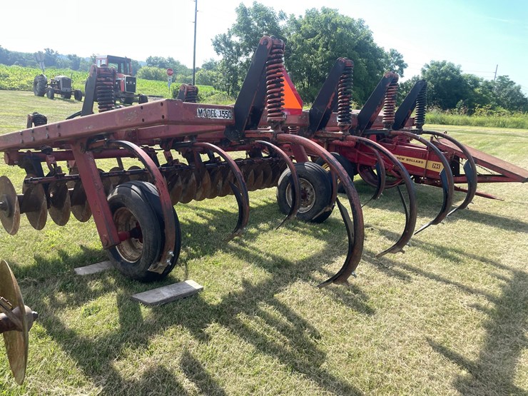 #1032-•-(9)-shank-subsoiler-image-6