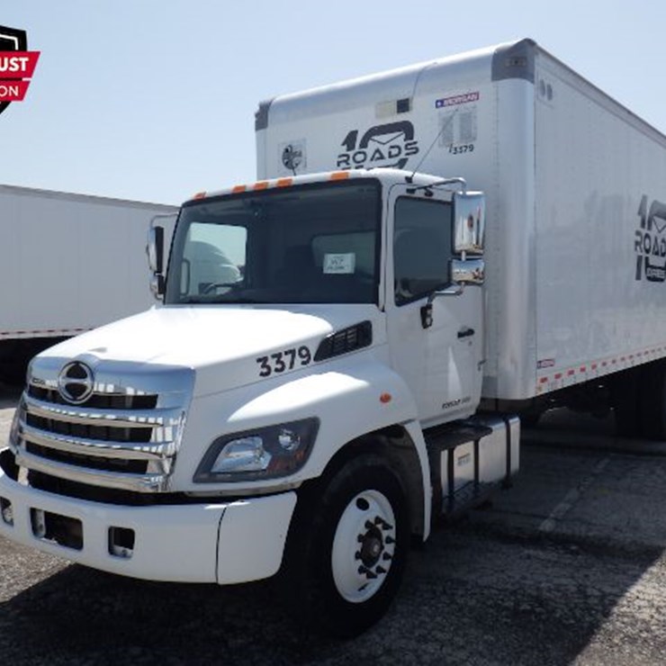 2020 HINO 268A