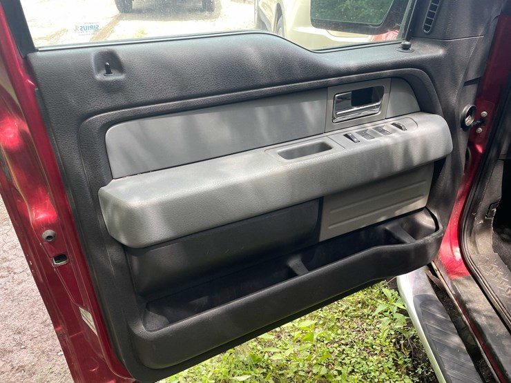 2011-ford-f150-xlt-image-43
