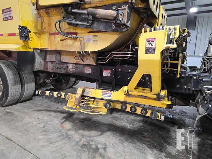 2016-mack-leu613-image-21