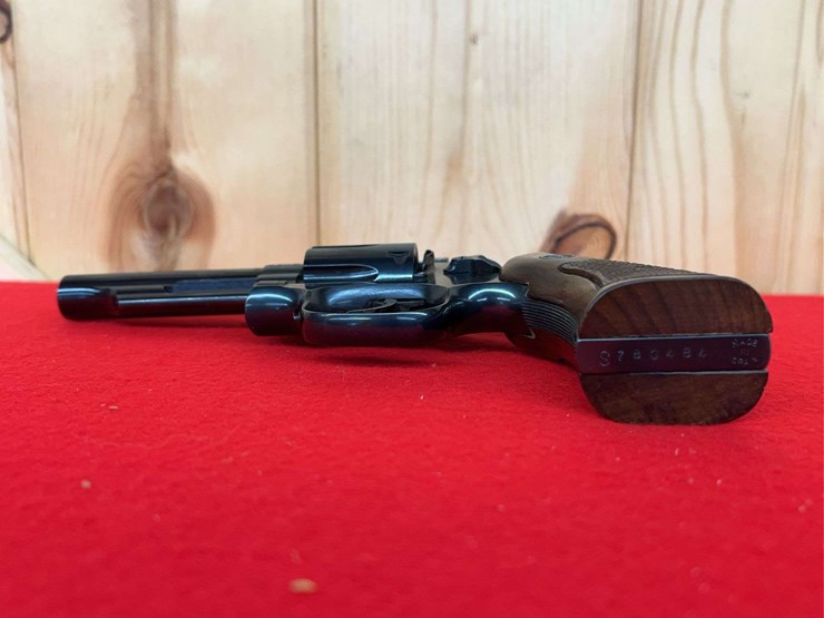 stoeger-llama-martial-.38-special-da-revolver-image-7