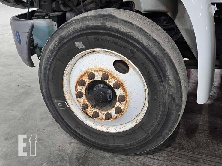 2017-international-durastar-4400-image-22