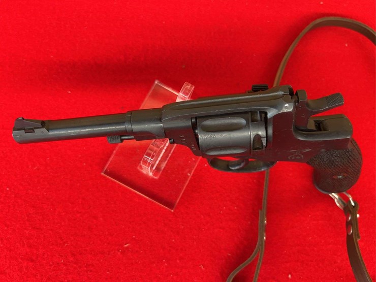 russian-m1895-7.62x38r-nagant-da-revolver-image-3