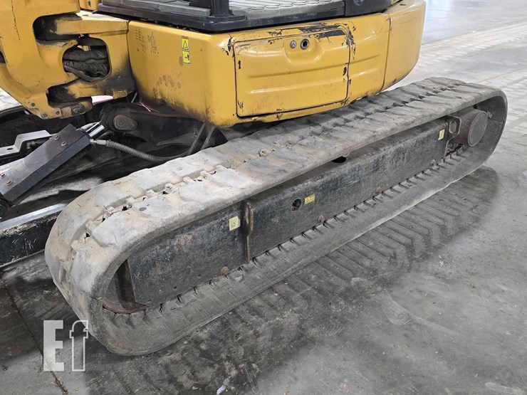 2019-caterpillar-305e2-cr-image-33