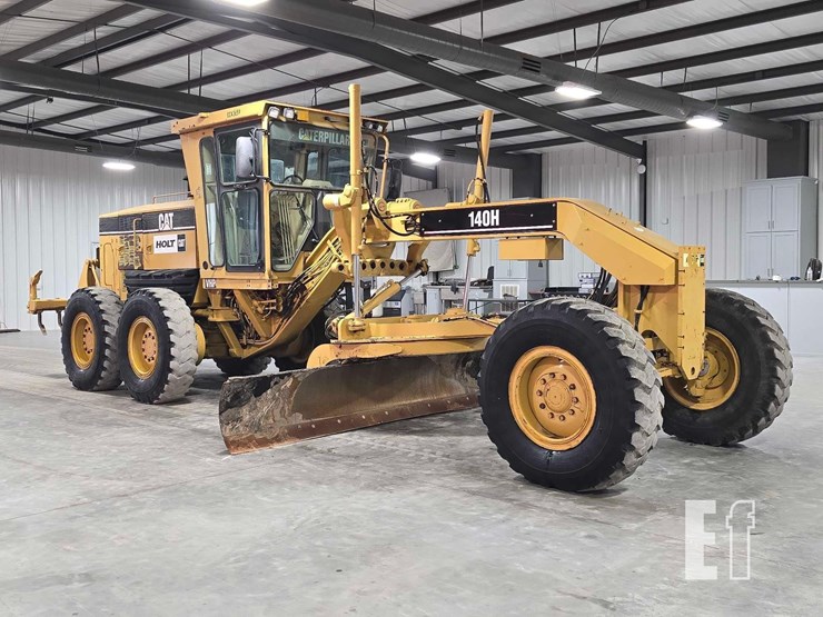 2007-caterpillar-140h-image-2