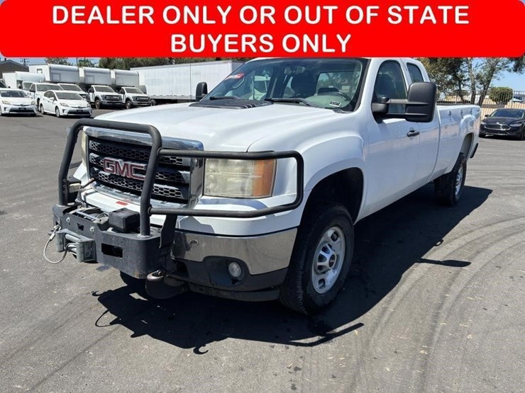 2012-gmc-sierra-2500-image-1