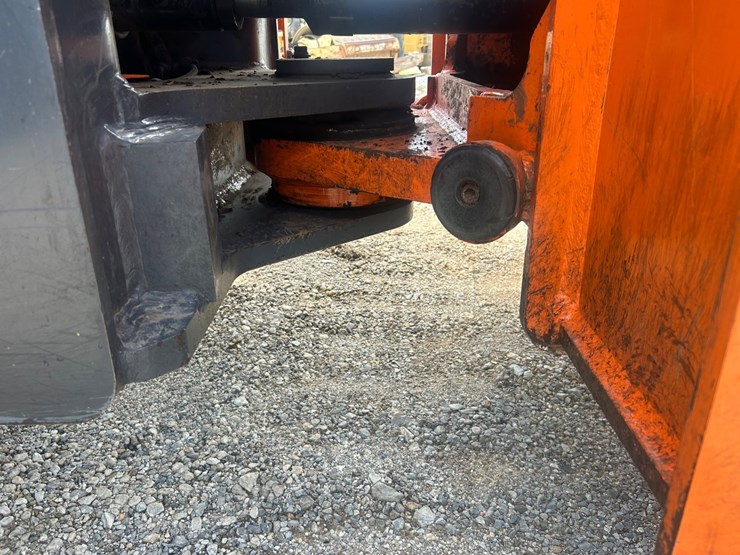 doosan-dl550-5-image-2