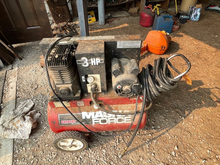 #2299-•-sanborn-22-gallon-air-compressor-image-2