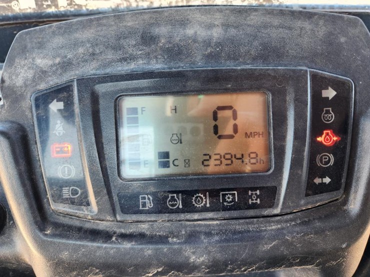 kubota-rtvx1140-image-29