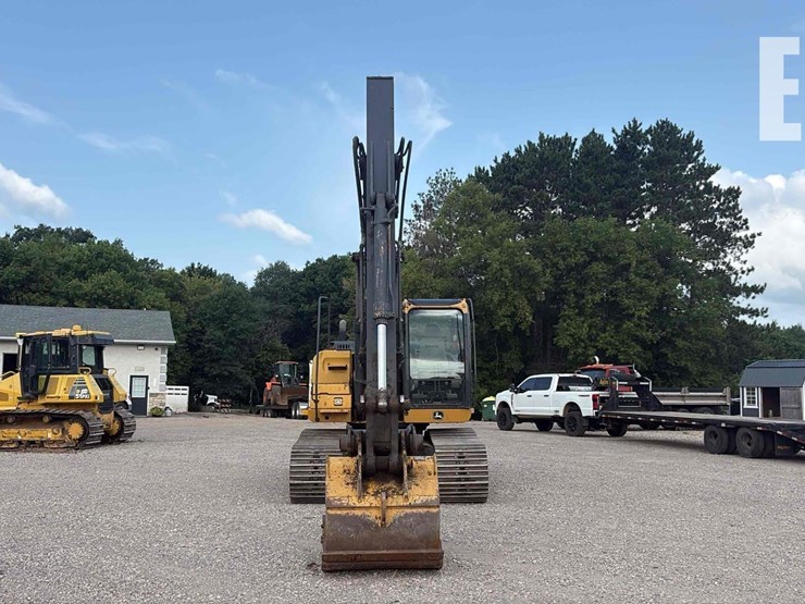 2013-deere-160g-lc-image-7