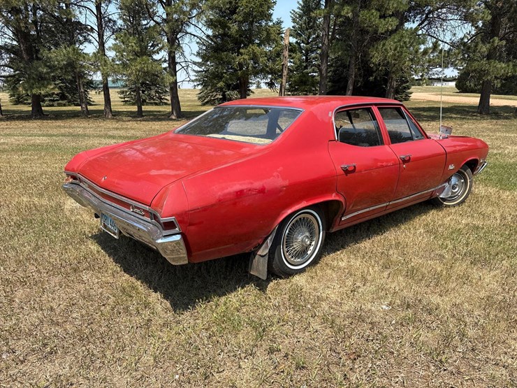 1968-chevrolet-chevelle-malibu-4-door-sedan-image-5
