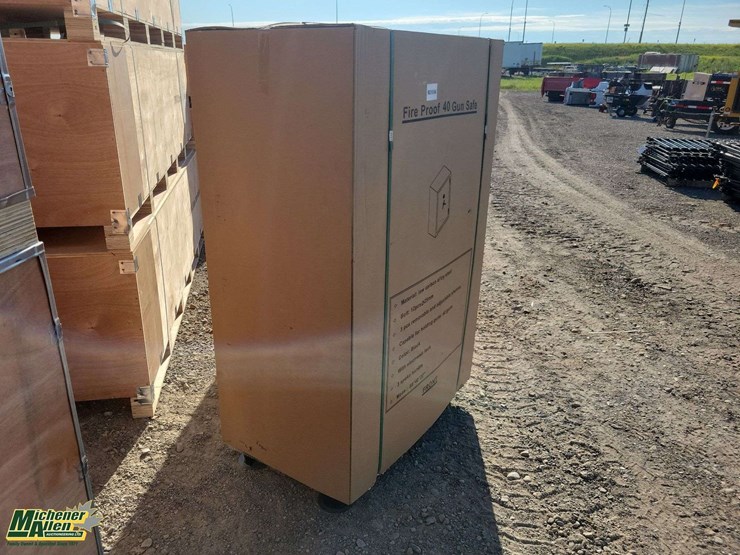 fire-proof-40-gun-safe-unused-image-4