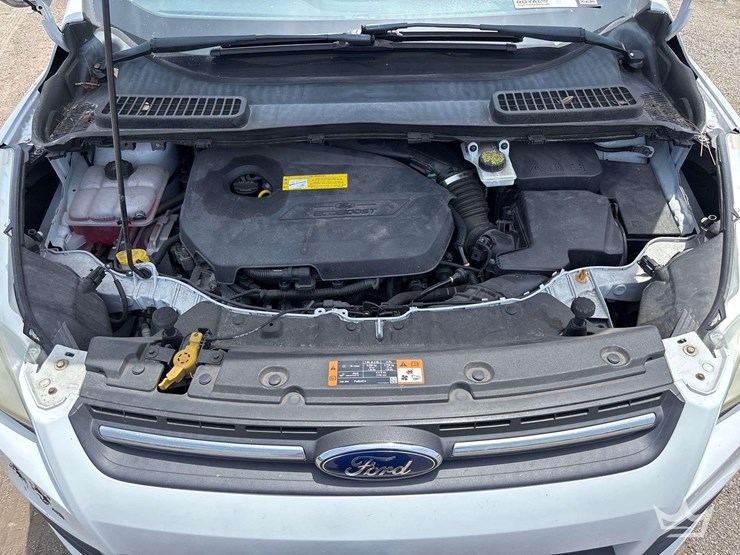 2016-ford-escape-image-7