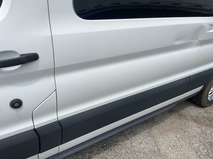 2018-ford-transit-image-37