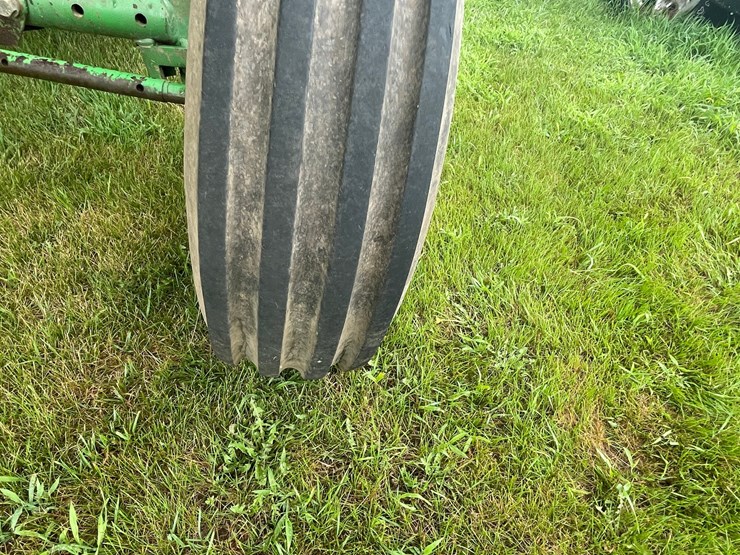 john-deere-4420-image-58