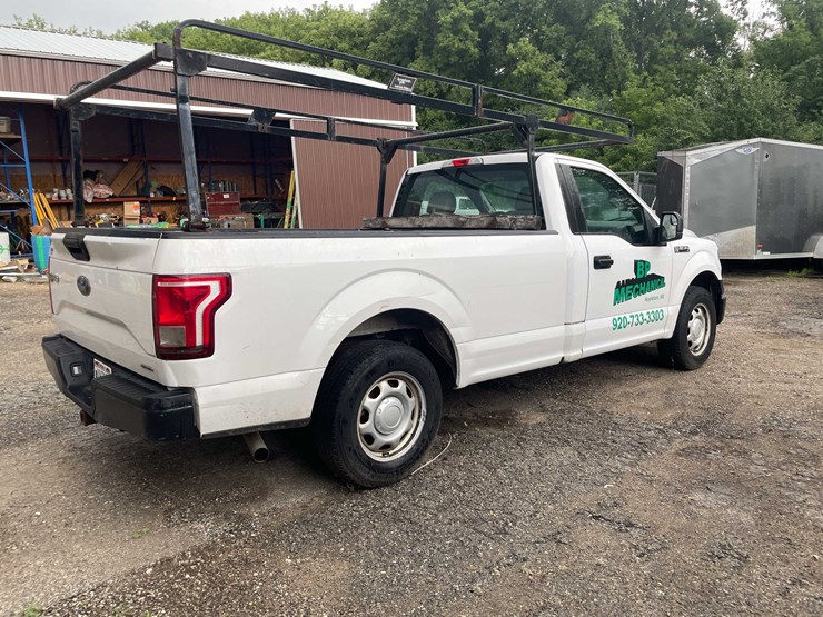 2017-ford-f150-xl-image-5