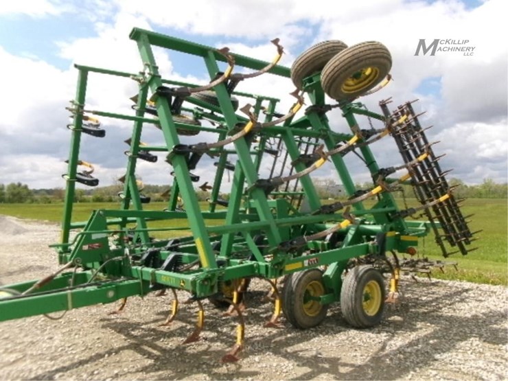 2001-john-deere-980-image-17