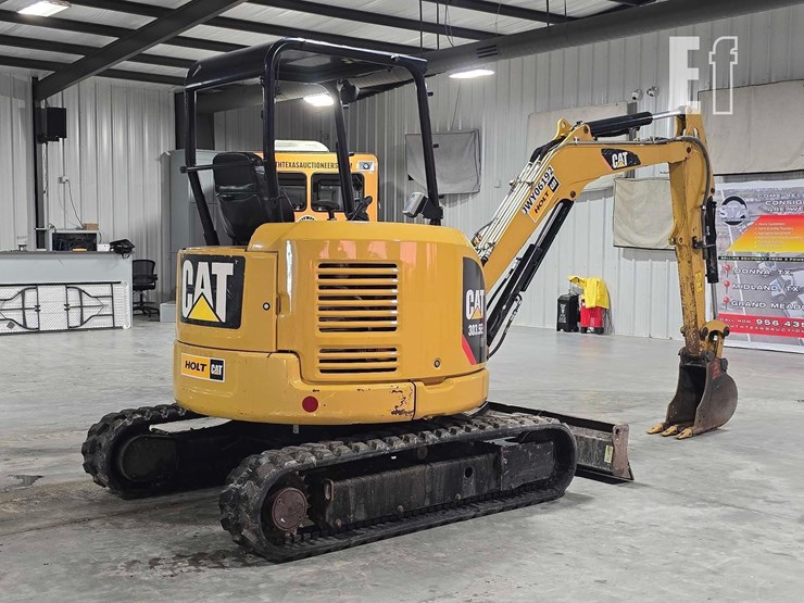 2019-caterpillar-303.5e2-cr-image-3