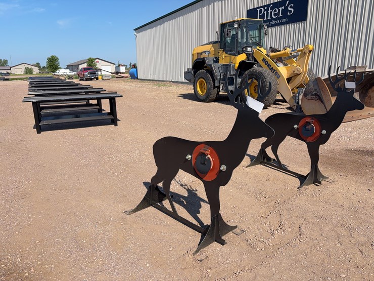 ar500-steel-deer-shooting-target-with-heart-flapper-image-3