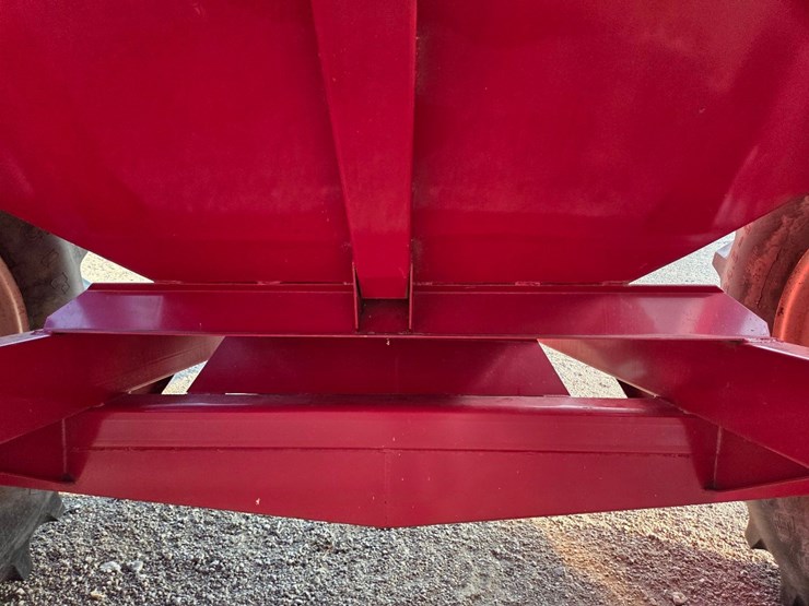 j&m-620-grain-cart-image-26