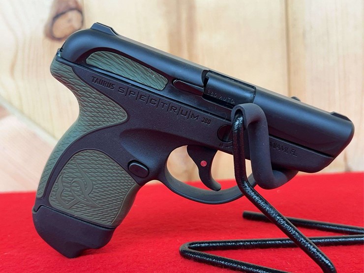 taurus-spectrum-.380-acp-semiauto-pistol-image-5