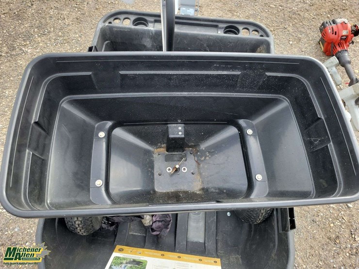 wagon-and-a-spreader-image-13