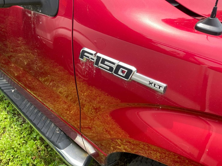 2011-ford-f150-xlt-image-16