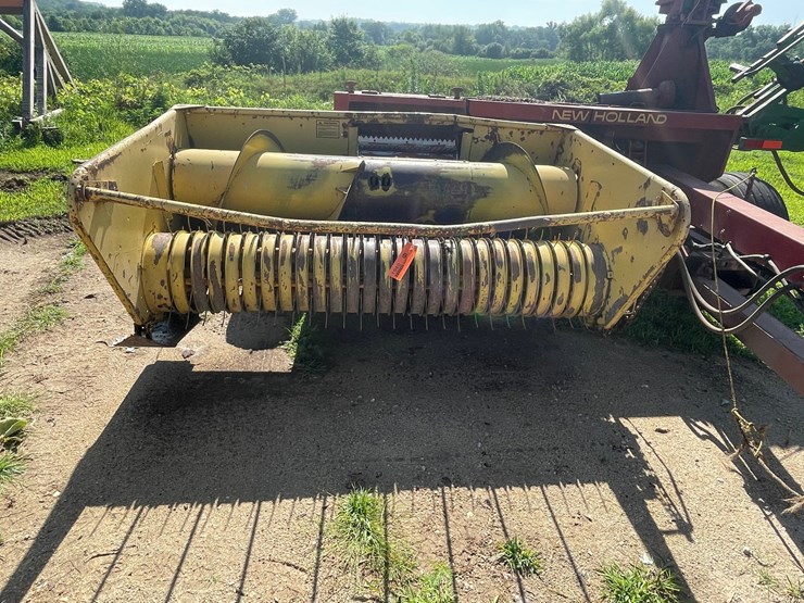 new-holland-880-image-2