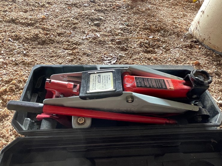 #2291-•-larin-2-ton-floor-jack-image-1