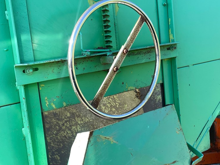 #2085-•-green-gravity-box-image-22
