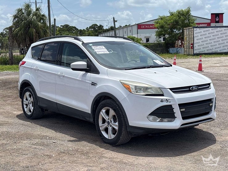 2016-ford-escape-image-2