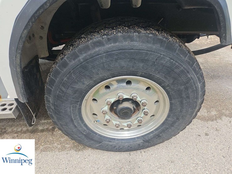 2014-western-star-4700-image-18