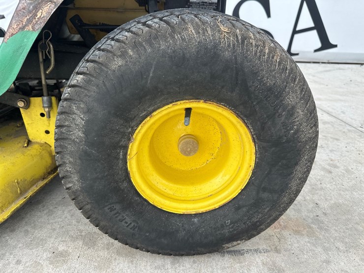 john-deere-la120-image-31