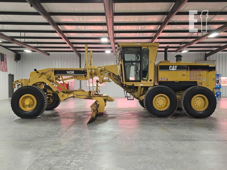 2006-caterpillar-143h-image-5