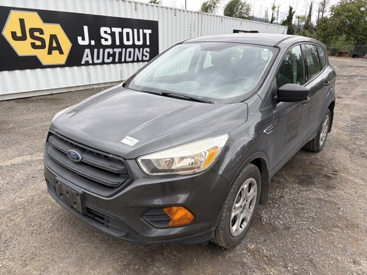 2017-ford-escape-image-1