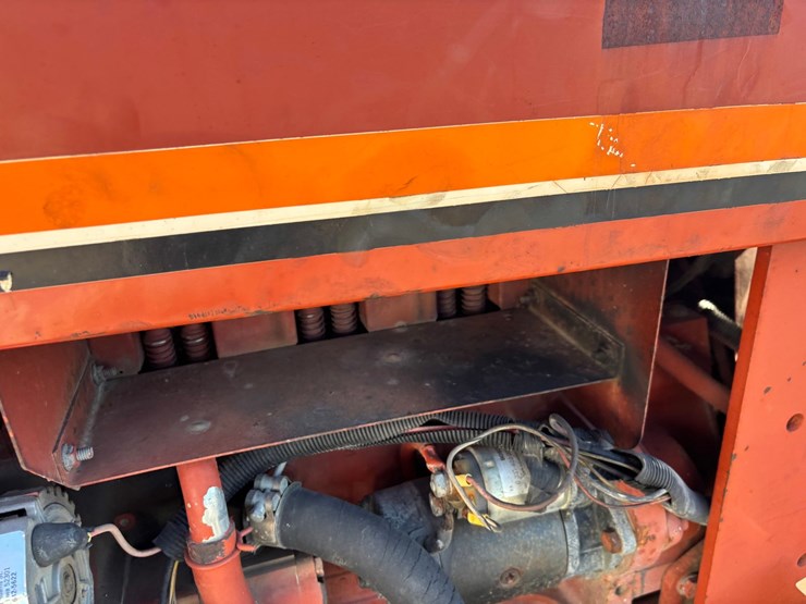2001-ditch-witch-5110-image-21