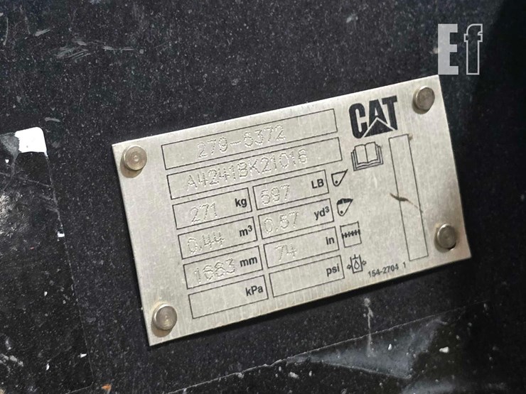 2022-caterpillar-259d3-image-13
